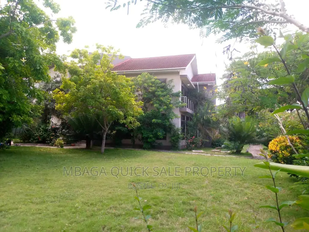 5bdrm House in Mbweni for rent