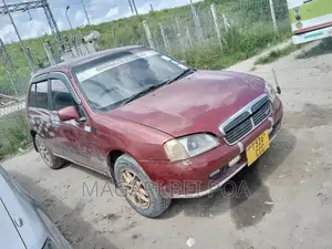 Toyota Starlet 2000 Red