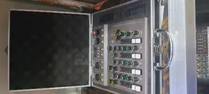 4 Channel Console Mixer