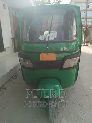 TVS Apache 160 4V 2022 Green