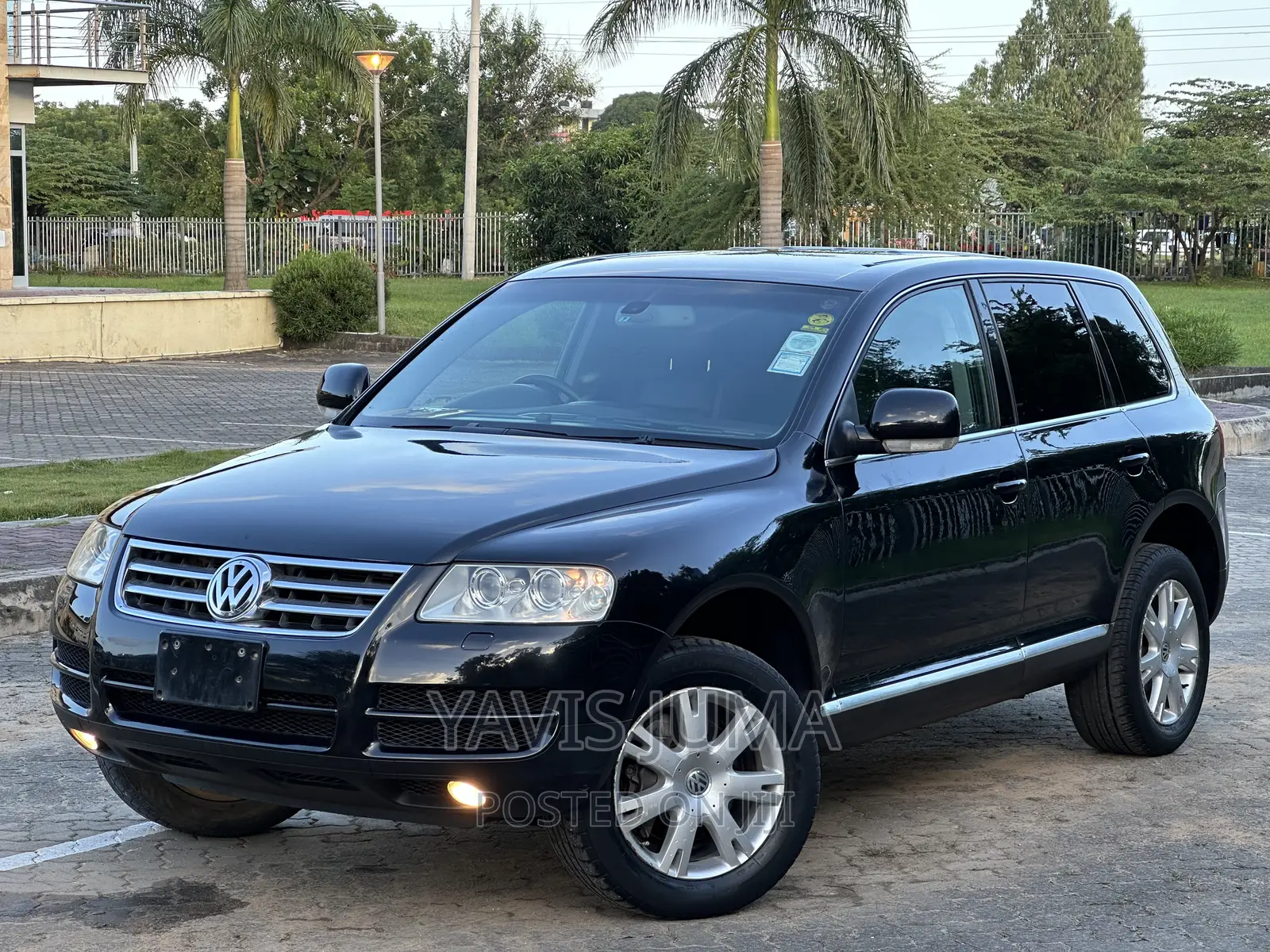 Volkswagen Touareg 2004 Black
