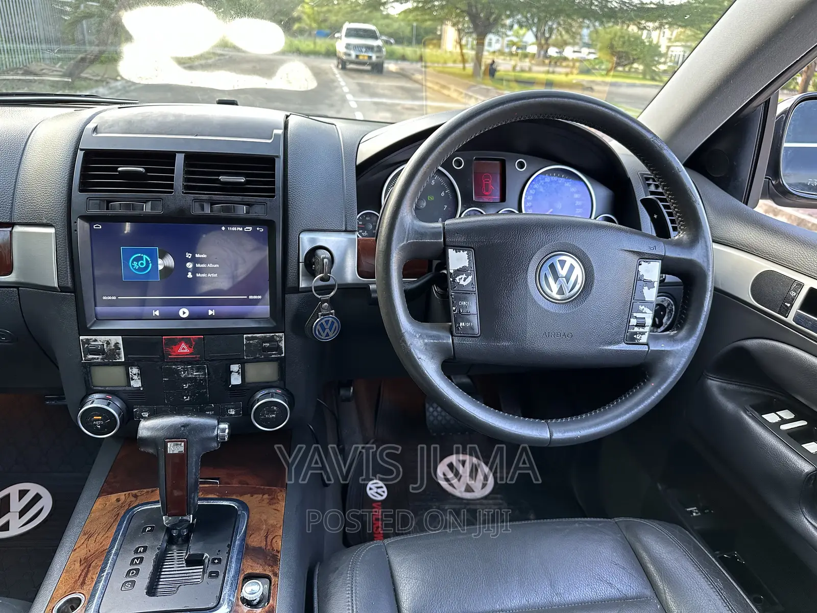Volkswagen Touareg 2004 Black