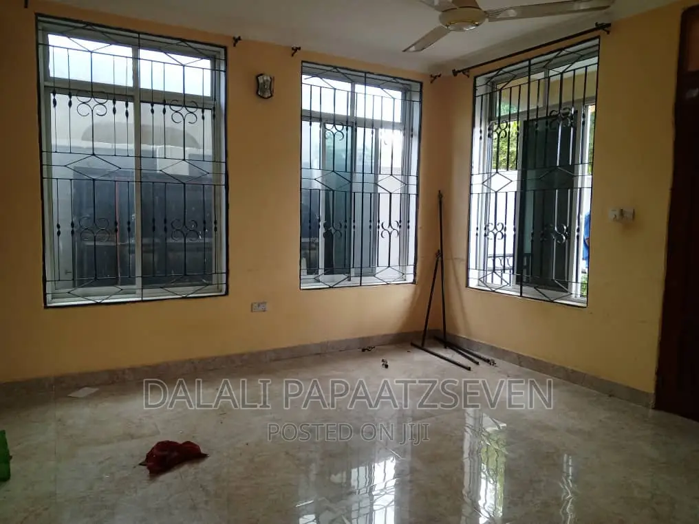 2bdrm Apartment in Dalalipapaatzseven, Kinondoni for rent