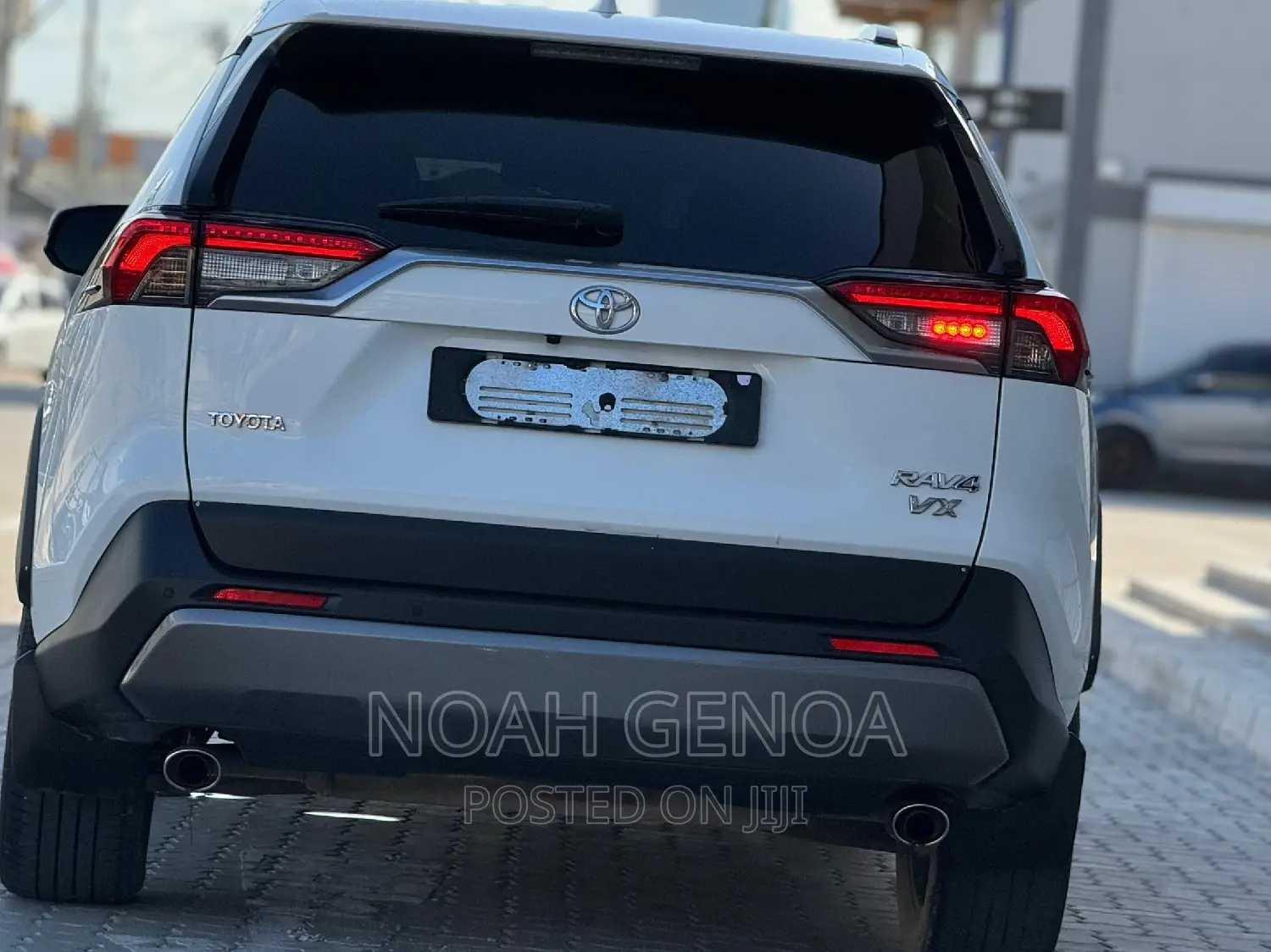 Toyota RAV4 Adventure 2019 White