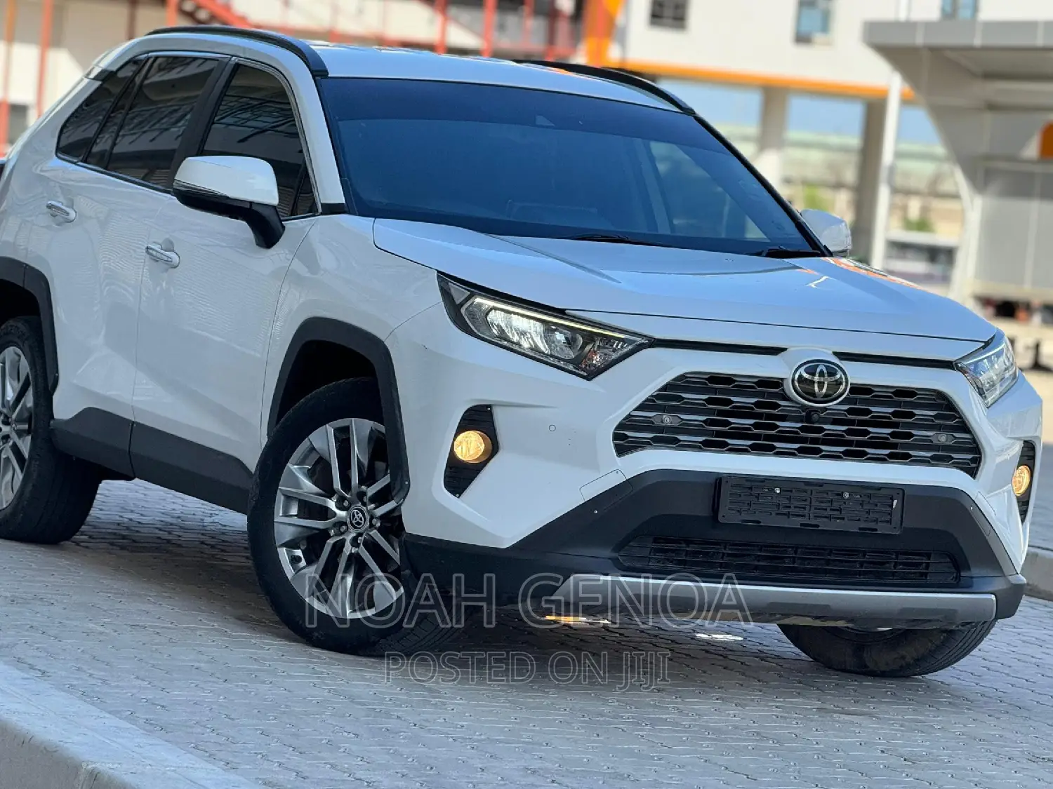 Toyota RAV4 Adventure 2019 White