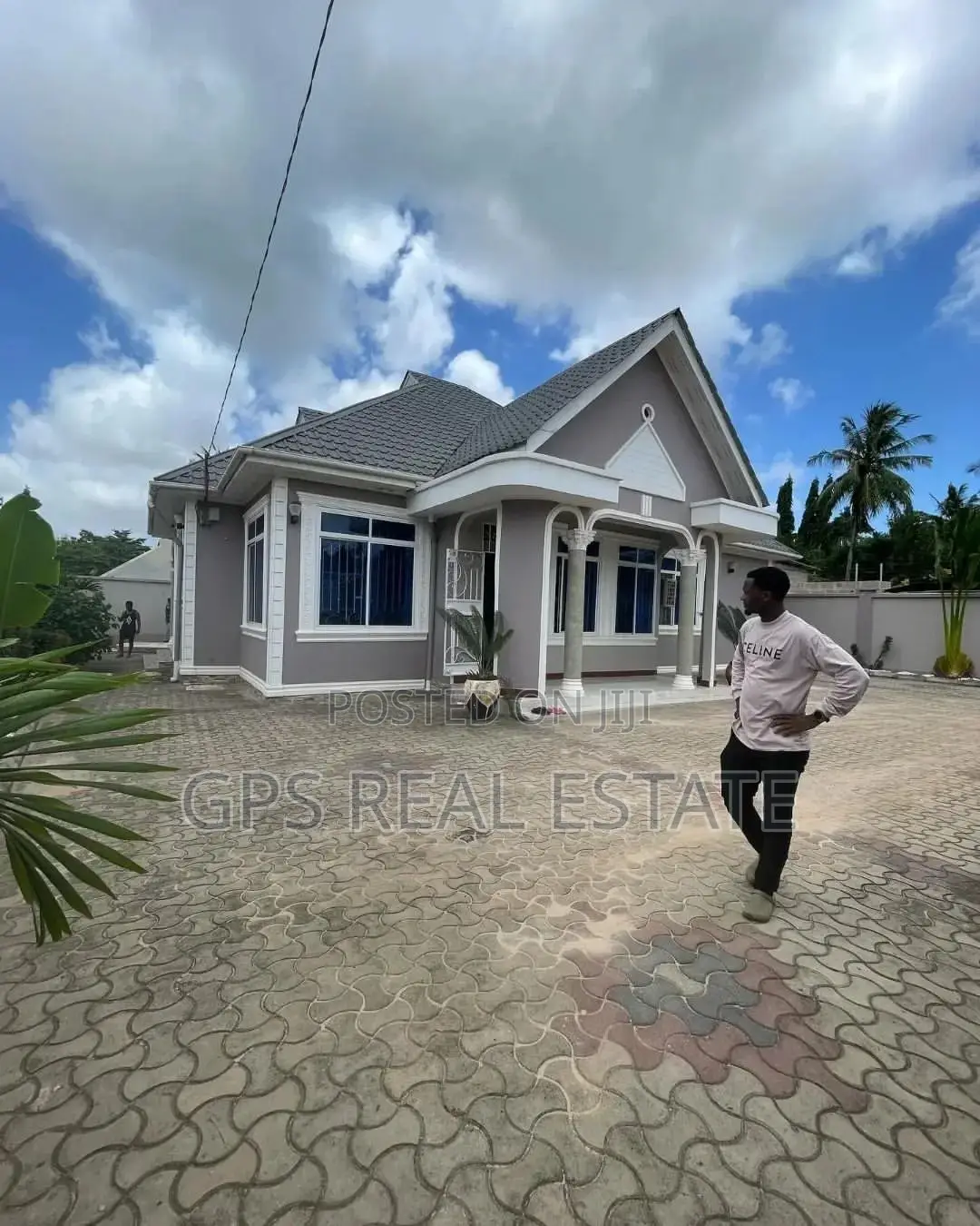 3bdrm House in Tegeta Wazo, Kinondoni for sale