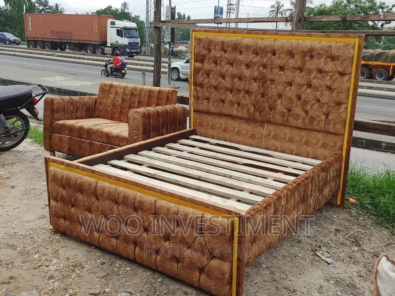 Bed Sofa Kali Sana Size 5/6 Designs Zote Call