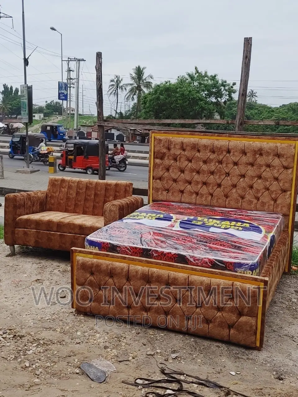 Bed Sofa Kali Sana Size 5/6 Designs Zote Call