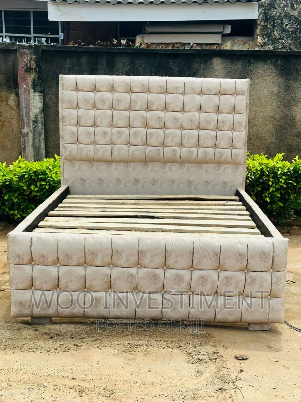 Bed Sofa Kali Sana Size 5/6 Designs Zote Call