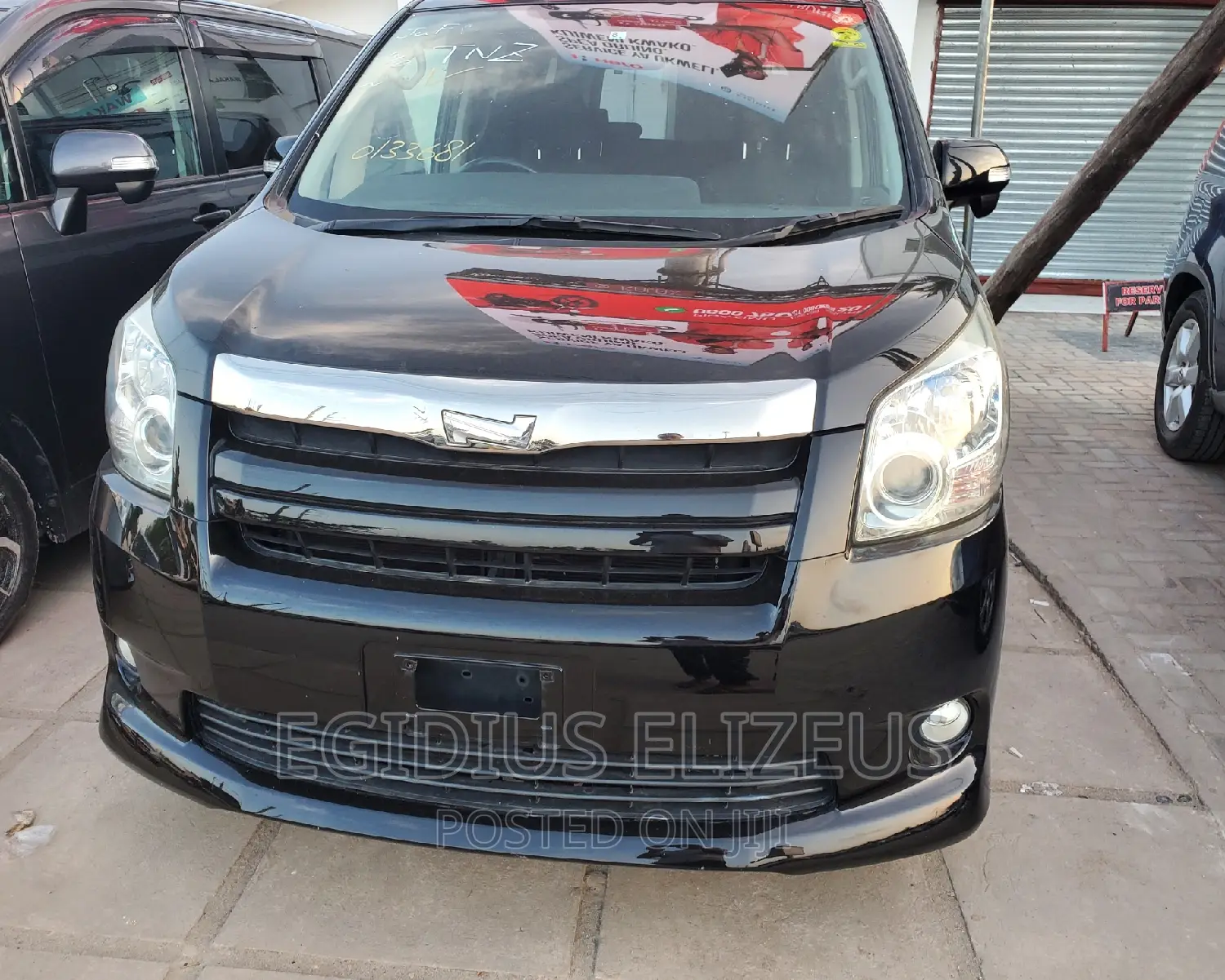 Toyota Noah 2005 Black