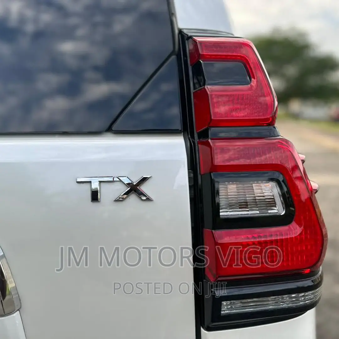 Toyota Land Cruiser Prado 2.7 2020 Pearl