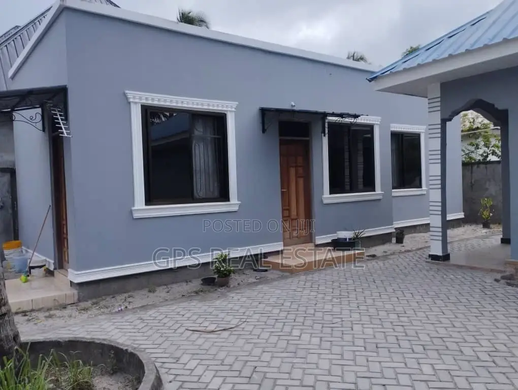 3bdrm Apartment in Kivule, Ilala for sale