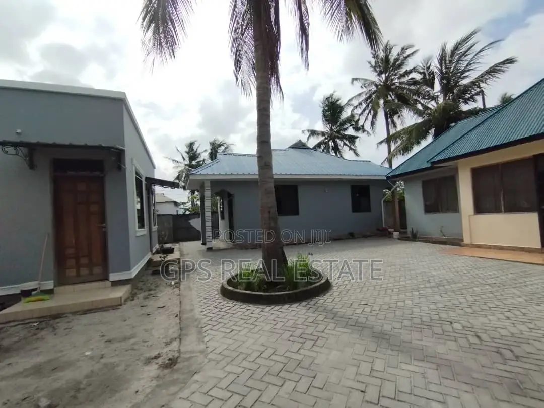 3bdrm Apartment in Kivule, Ilala for sale