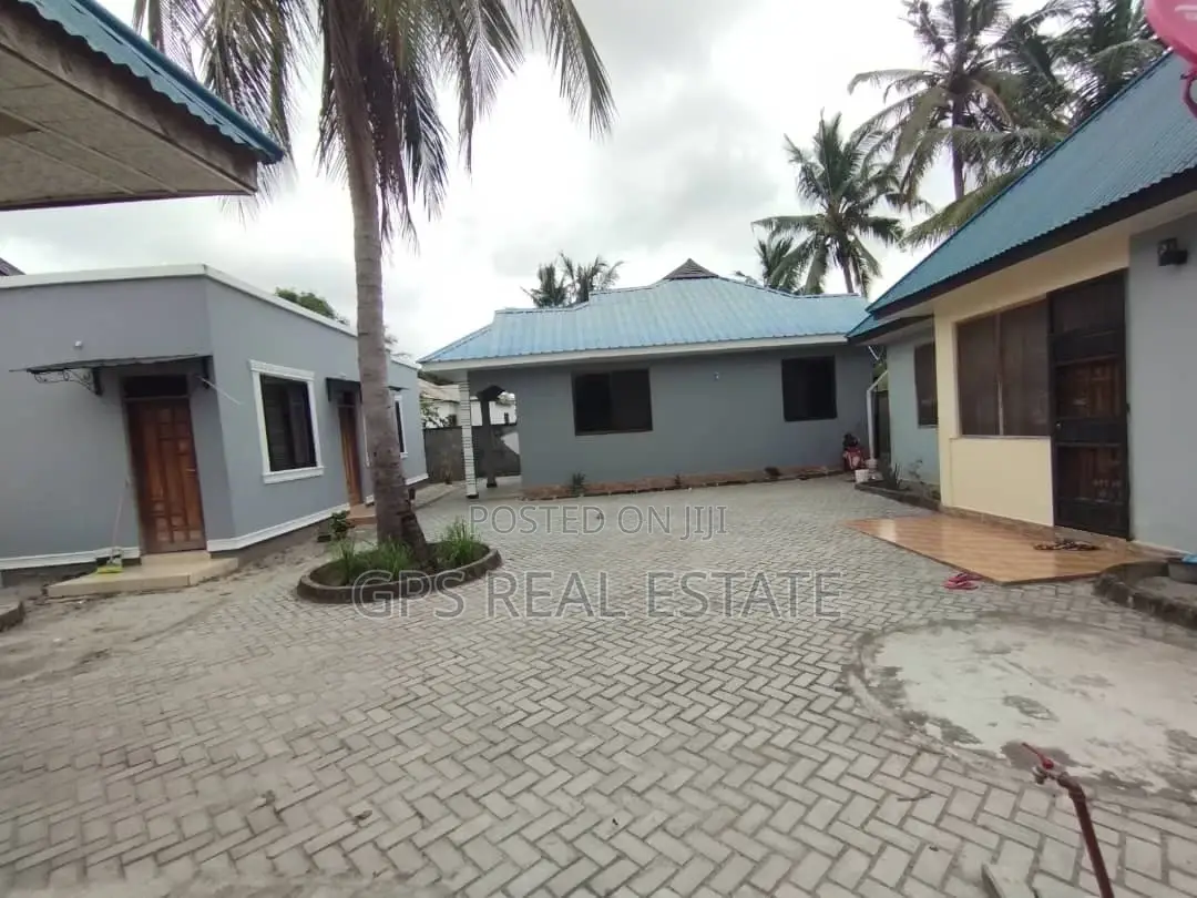 3bdrm Apartment in Kivule, Ilala for sale