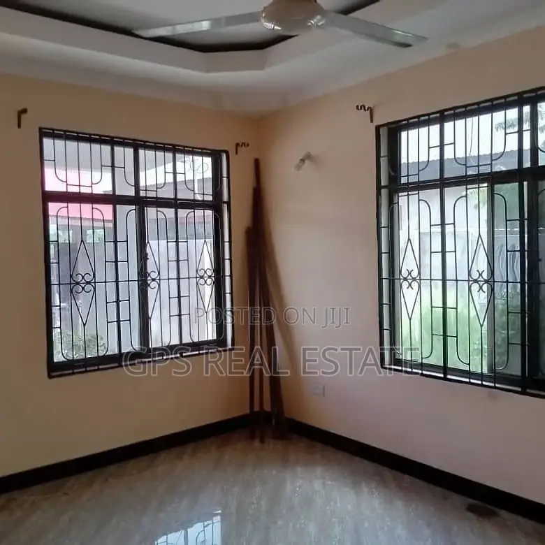 3bdrm House in Kivule Frem Kumi, Ilala for sale