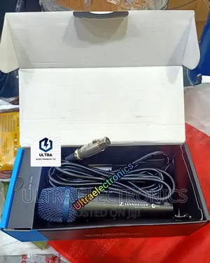 SENNHEISER Wired Dynamic Vocal Microphone 