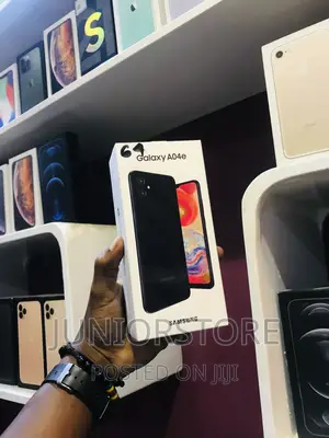New Samsung Galaxy A04e 64 GB Black