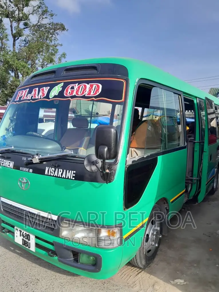 Toyota Coaster 2004 Blue