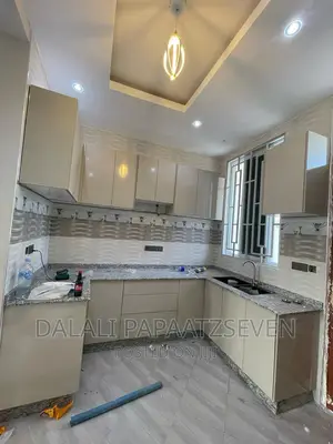3bdrm House in Dalalipapaatzseven, Bunju for rent