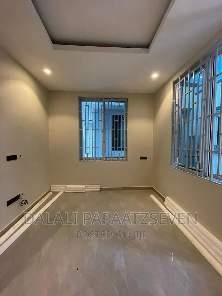 3bdrm House in Dalalipapaatzseven, Bunju for rent