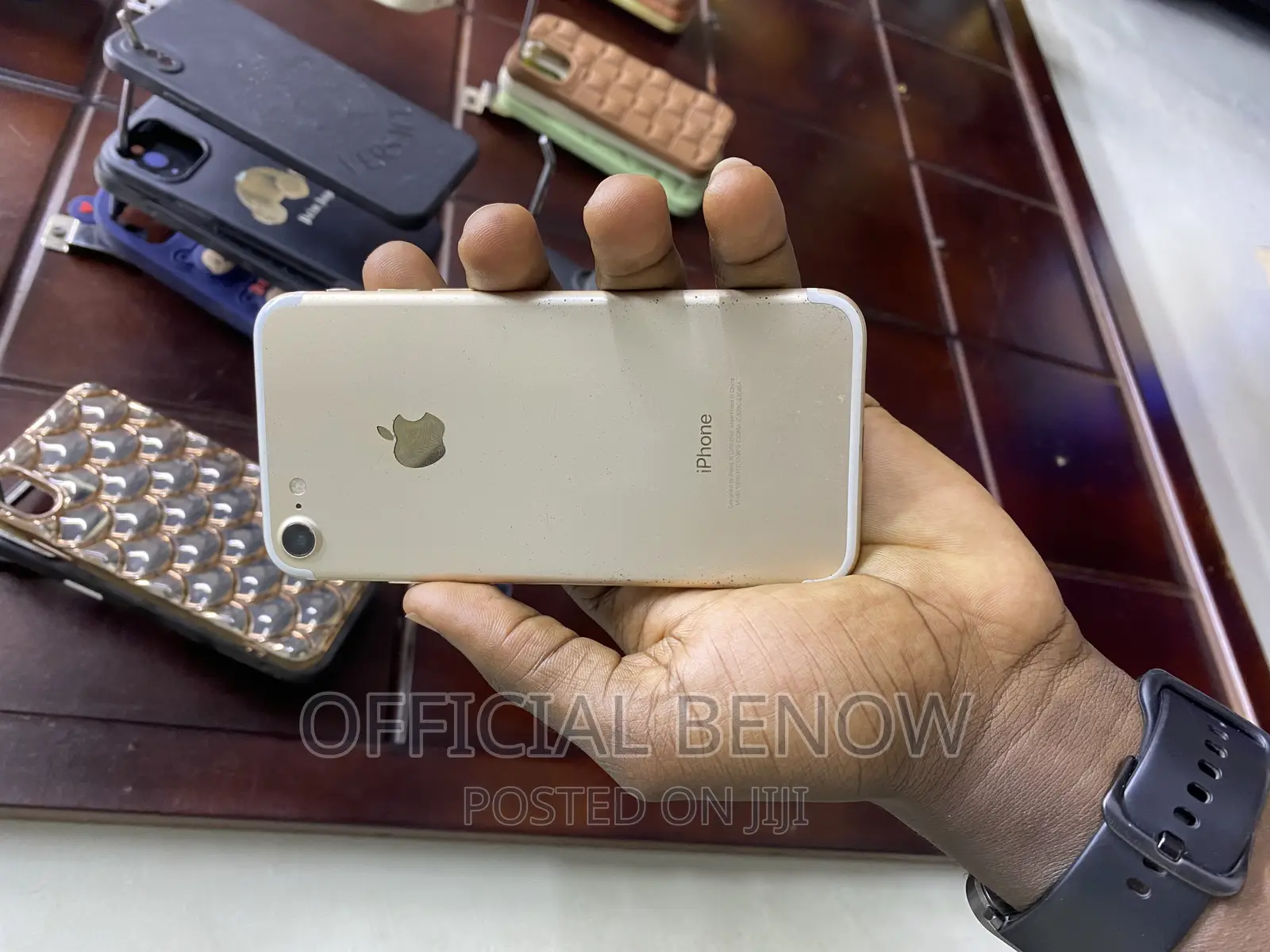 Apple iPhone 7 32 GB Gold