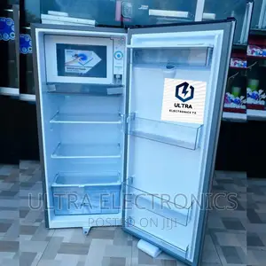 HISENSE Fridge With Water Dispenser Na Yenye Lita 176