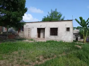 3bdrm House in Dalalipapaatzseven, Kinondoni for sale