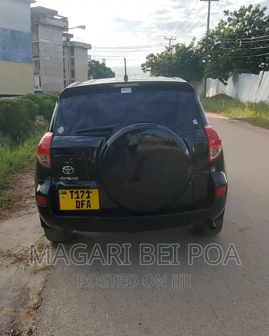 Toyota RAV4 2005 Black