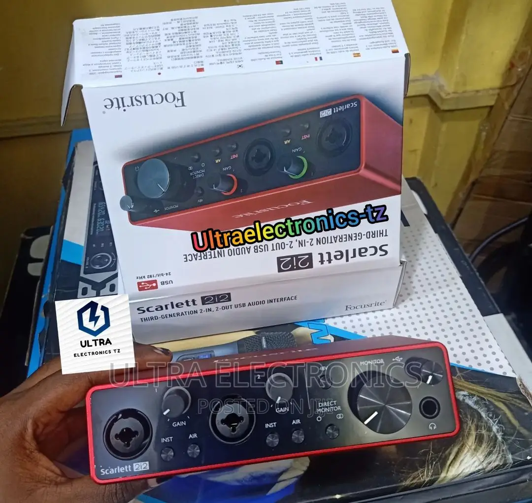 Scarlett 2i2 Sound Card 3 Generation 2 in 2 Out USB Audio