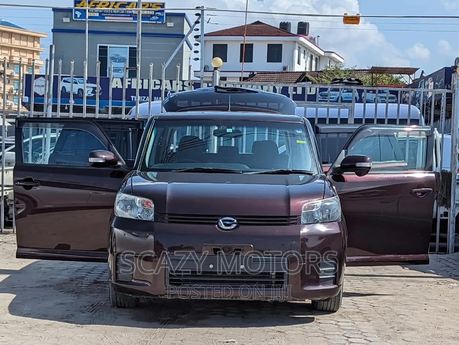 Toyota Corolla Rumion 2011