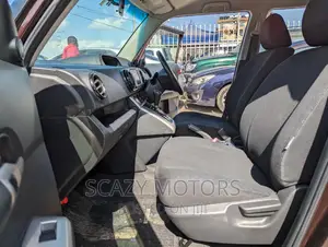 Toyota Corolla Rumion 2011