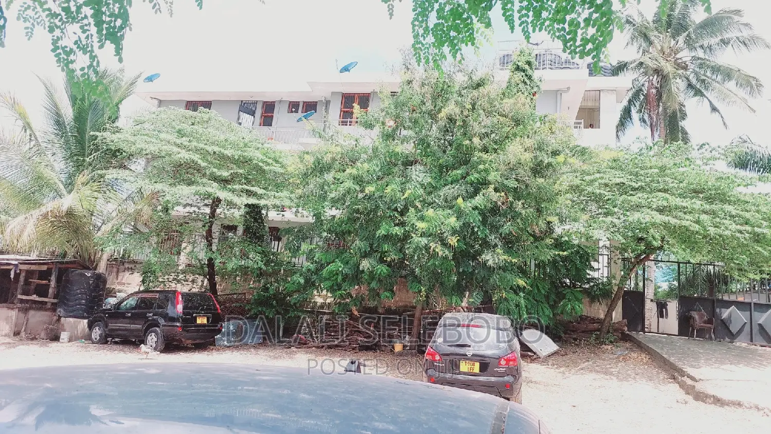 2bdrm Bungalow in Kimara Coner for rent