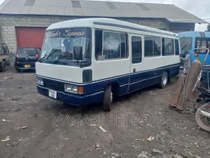 Toyota Coaster 2004 White