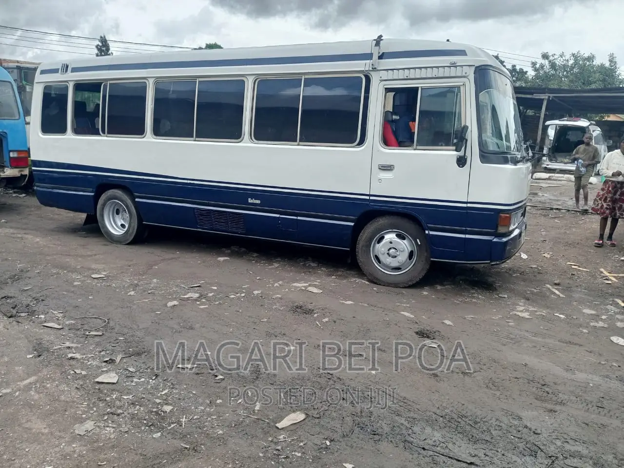 Toyota Coaster 2004 White