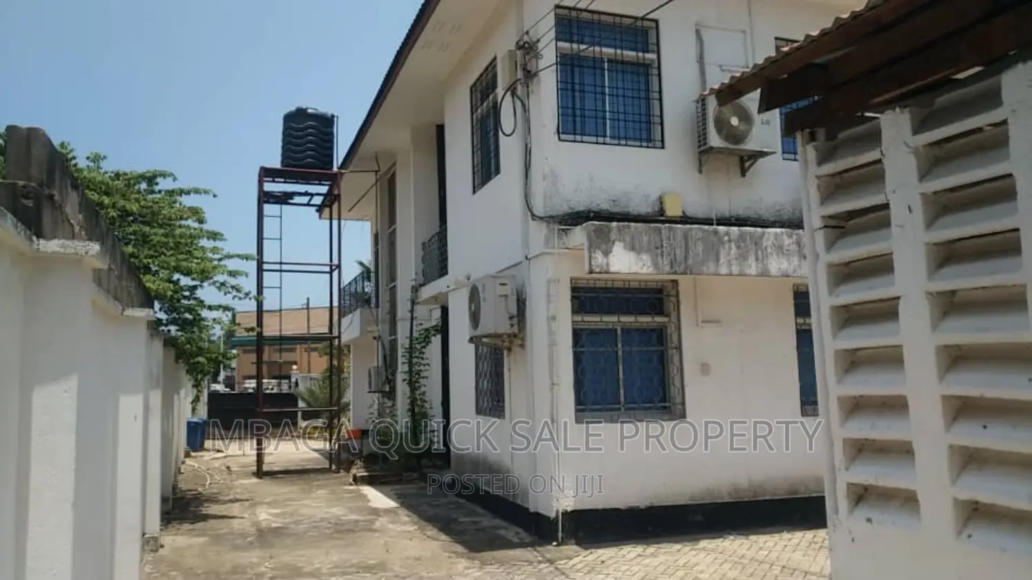 12bdrm Apartment in Mikocheni for rent