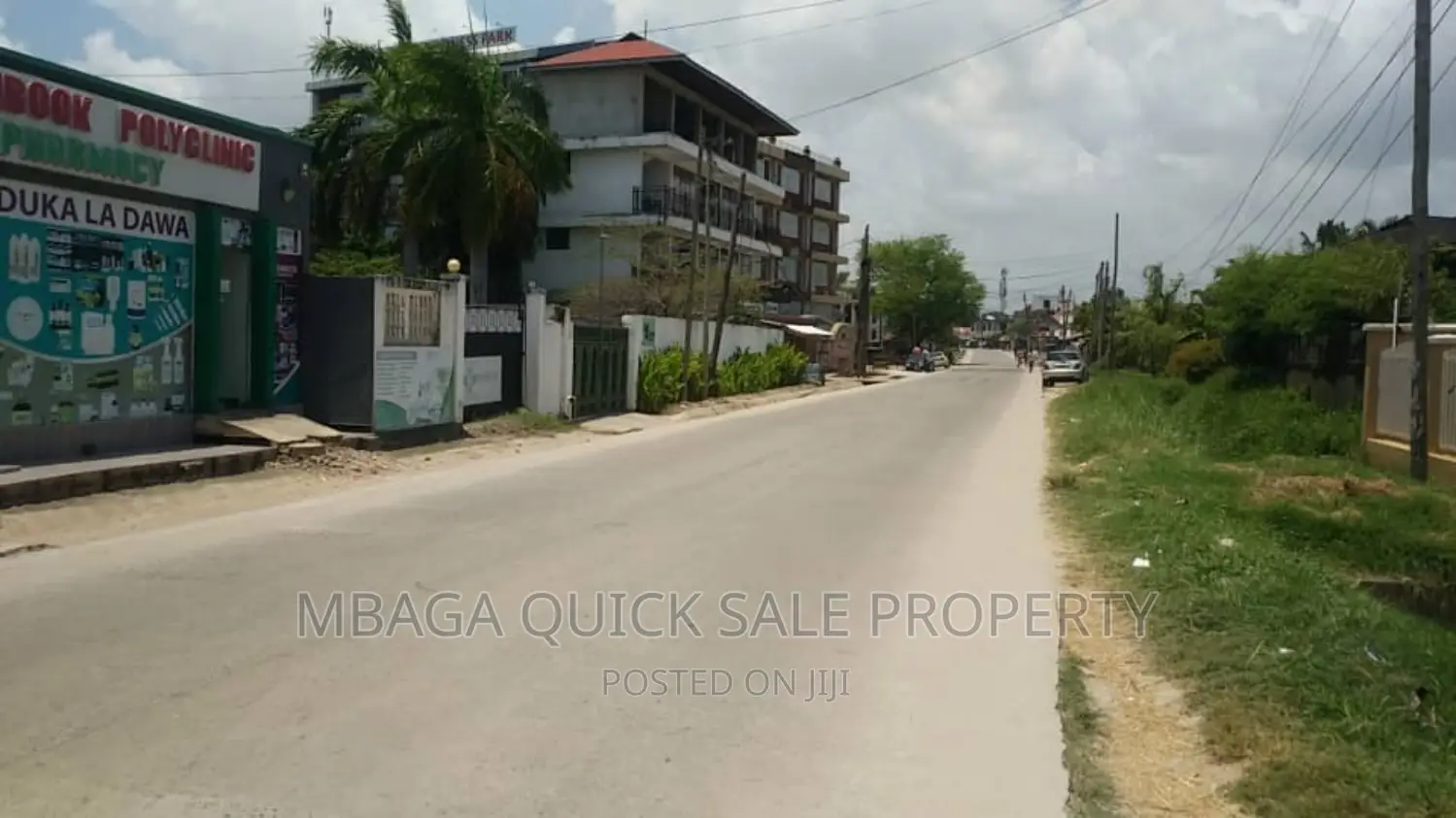 12bdrm House in Mikocheni for rent