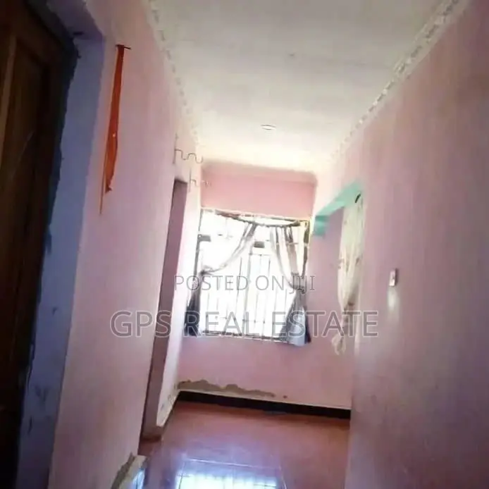 6bdrm House in Kimara Suka, Kinondoni for sale