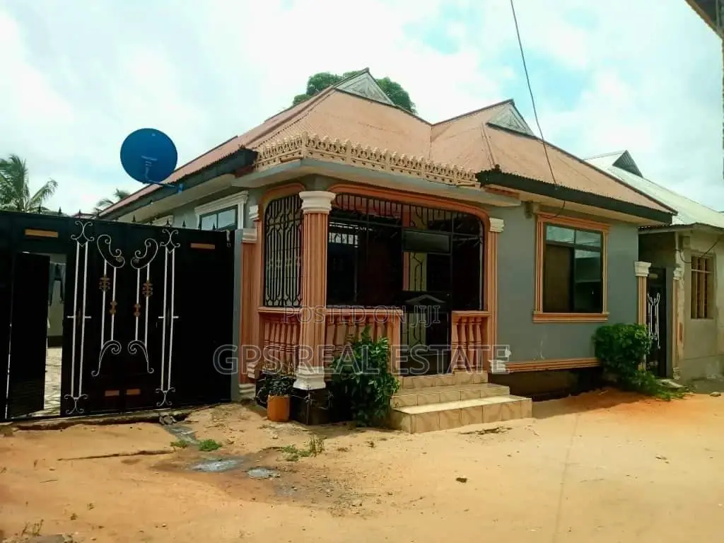 3bdrm House in Chamazi Saku, Temeke for sale