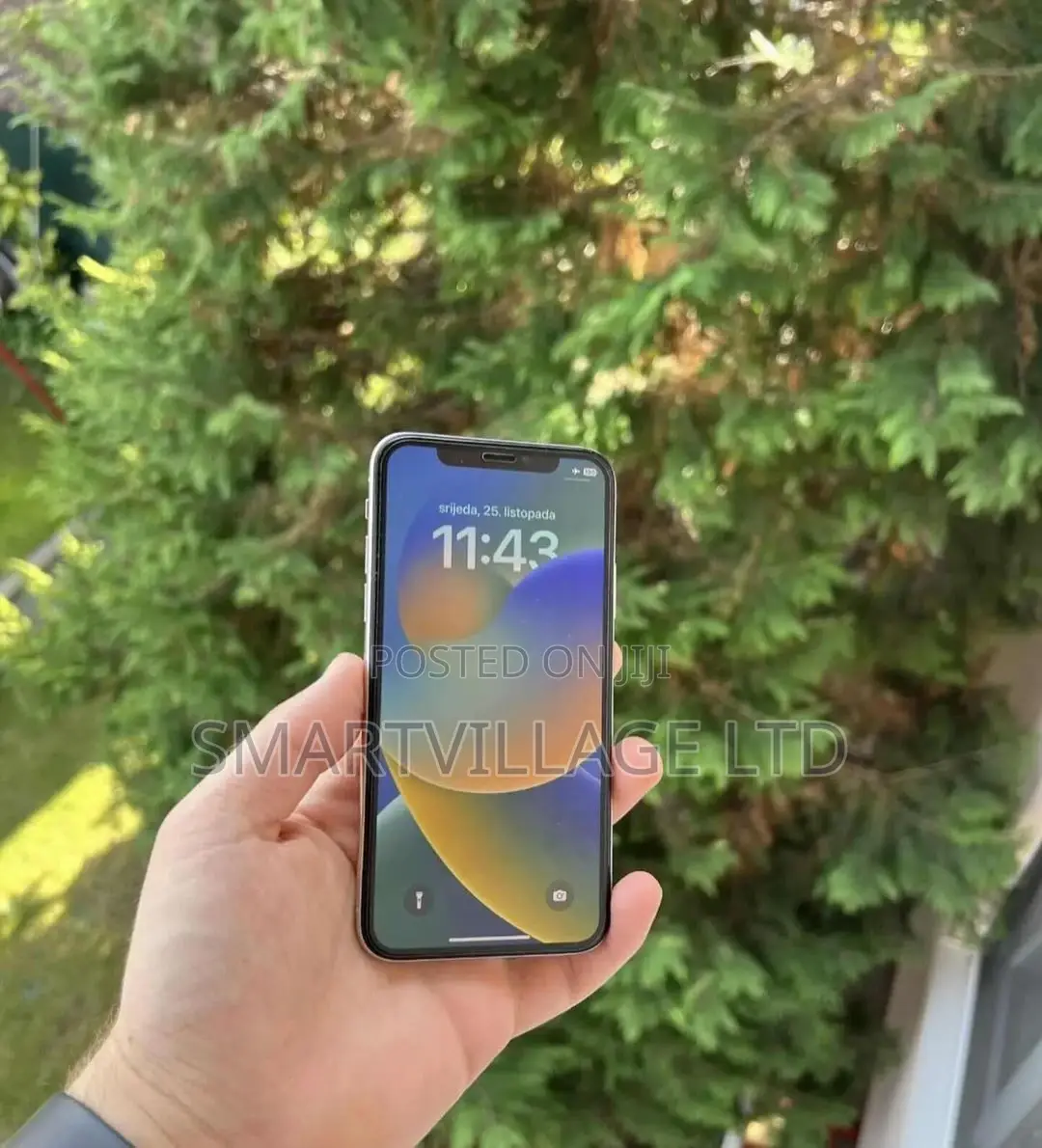 Apple iPhone X 64 GB White