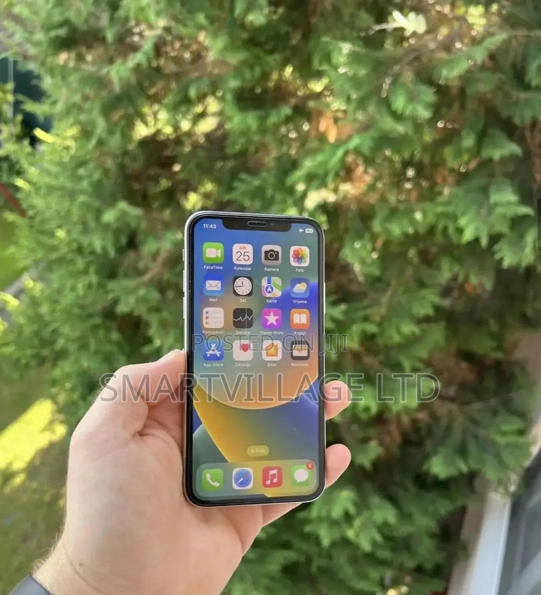 Apple iPhone X 64 GB White