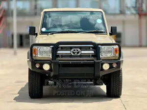 Toyota Land Cruiser 2022 Beige