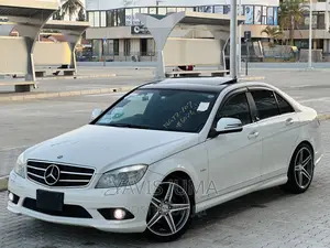 Mercedes-Benz C-Class 2008 Pearl