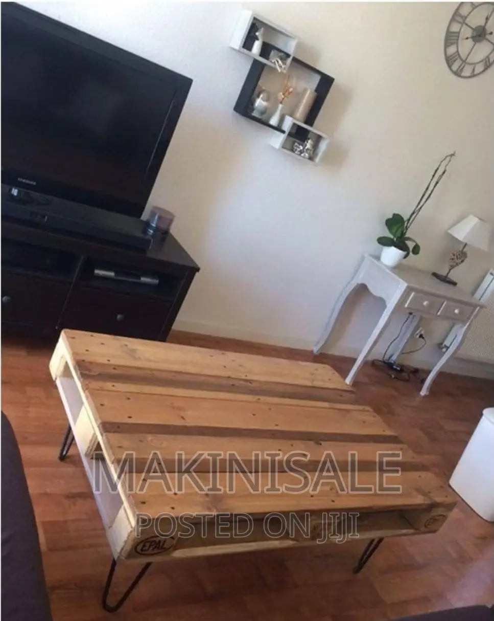 Coffee Table Nzuri Sana