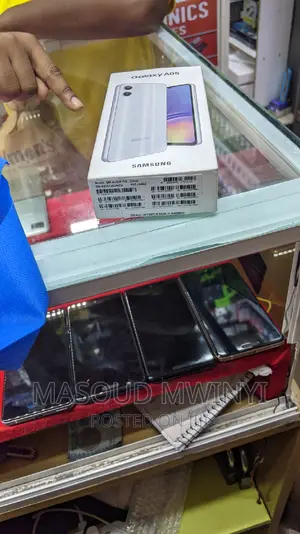 New Samsung Galaxy A05 128 GB White