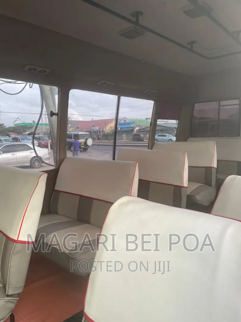 Toyota Coaster 2004 White