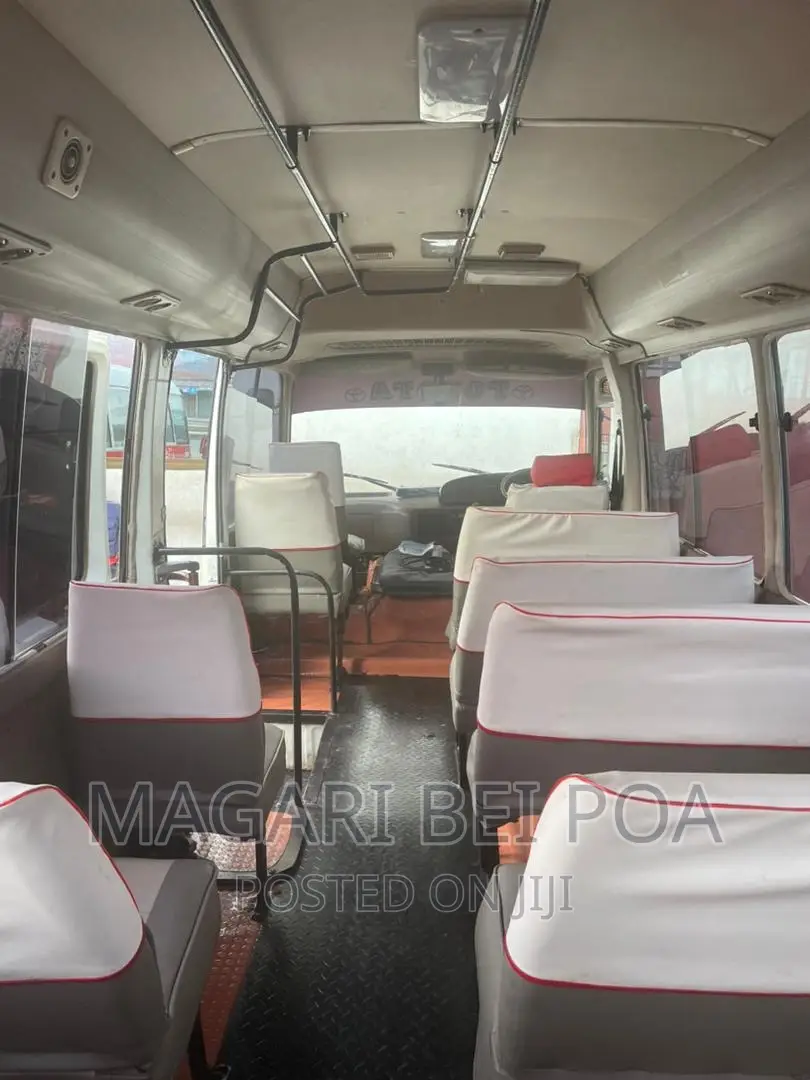 Toyota Coaster 2004 White