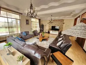 7bdrm House in Kibada, Kigamboni for sale