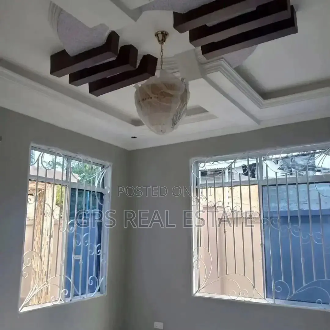 3bdrm House in Tegeta Wazo Kontena, Kinondoni for sale
