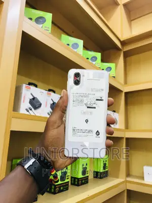 Sharp Aquos R3 128 GB White