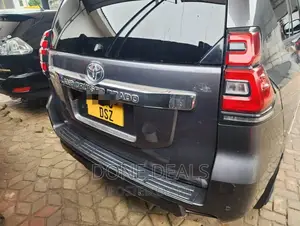 Toyota Land Cruiser Prado 2015 Gray